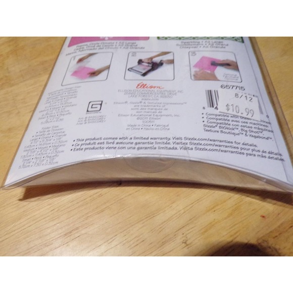 Sizzix Embossing Folders Circle Frame & Sparkling Set #657715 - Picture 2 of 4